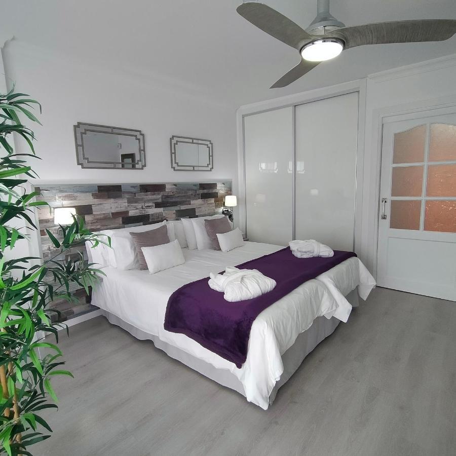 Playa Monis 1 Apartment *